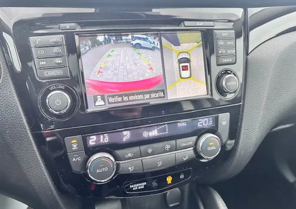 Nissan Qashqai cena 36600 przebieg: 130700, rok produkcji 2015 z Turek małe 277